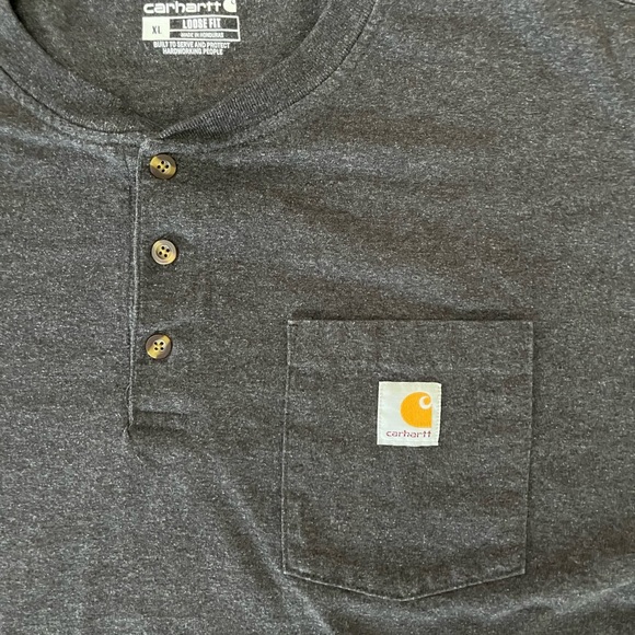 🛠 Carhartt K84 Henley Shirt XL Charcoal Gray Pocket Tee Loose Fit Workwear - Picture 3 of 8